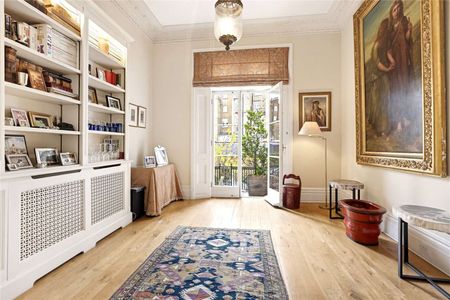 Elegant Period Residence in the Heart of South Kensington - Photo 3