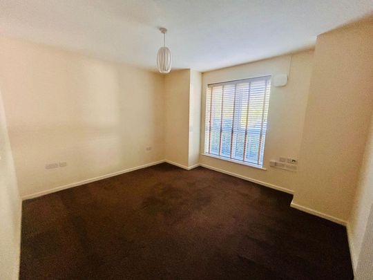 2 bedroom ground floor flat to rent - Photo 1