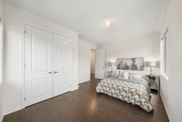 For Lease - 1 Frederick Roman Avenue, Markham, Ontario - Photo 1