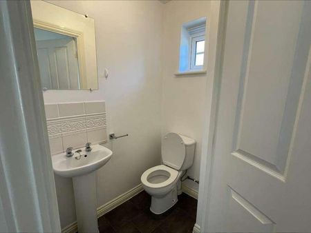 Congreve Way, Stratford-upon-avon, CV37 - Photo 4