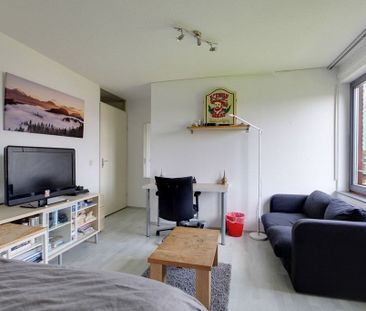 Te huur: Appartement Bijlmerdreef 1260 in Amsterdam - Photo 2