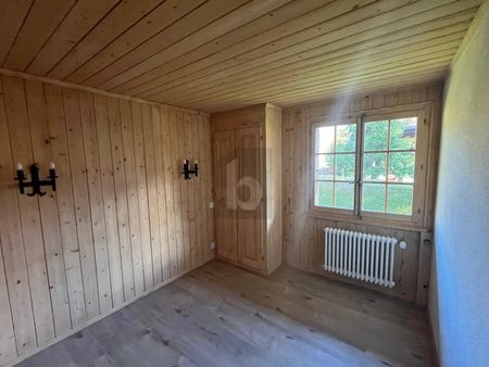 DUPLEX DANS CHALET AVEC GRAND JARDIN - Photo 4