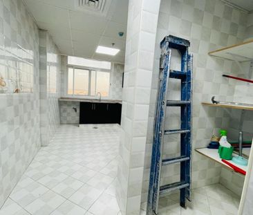 LUXURY 2BHK : RENT 75K : 1 PARKING - Photo 3