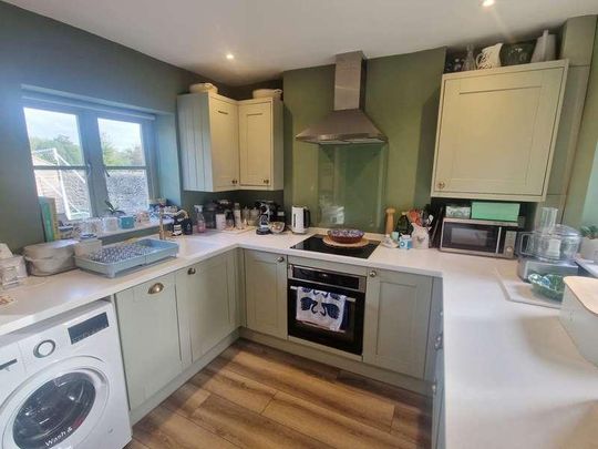 Washpool Lane, Ewen, GL7 - Photo 1
