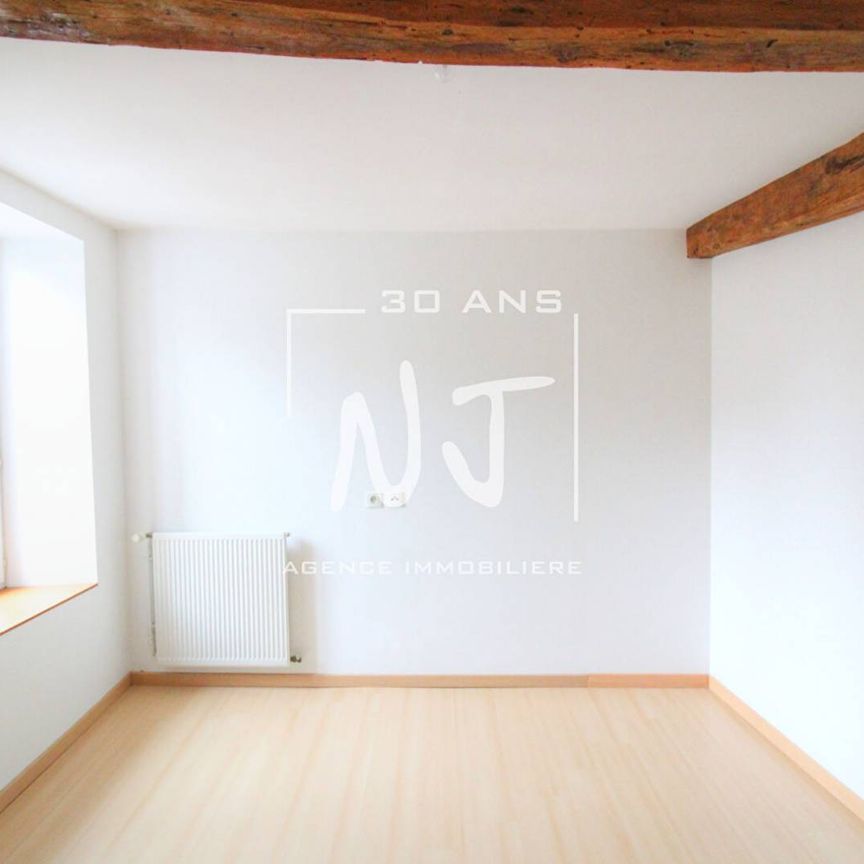 MAISON A LOUER SCEAUX D ANJOU 49330 2 CHAMBRES AVEC COUR - Photo 1