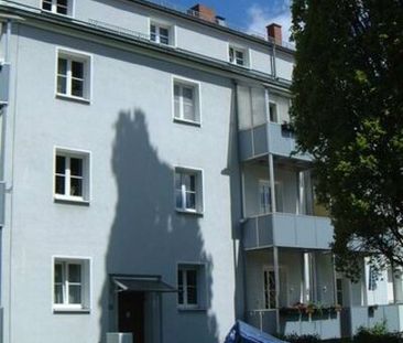 Wohnen im Grünen - 2 ZW mit Balkon in St. Johannis - Photo 1