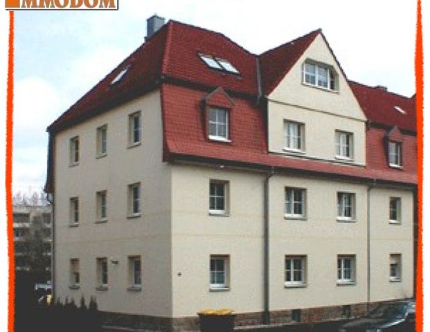 3-Zimmer-Wohnung im Dachgeschoß und mit BALKON in Zwickau-Niederplanitz zu vermieten! - Photo 1