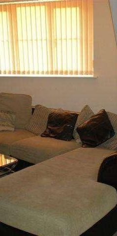 Royale Place, Queens Road, CV11 - Photo 1