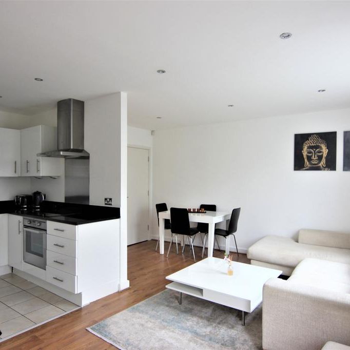 1 bedroom flat to rent - Photo 1