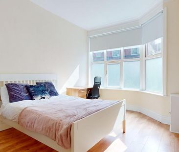 5 bedroom terraced house to rent - Photo 6