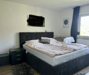 Frisch renovierte, moderne Wohnung in guter Wohnlage von Meschede! - Photo 2