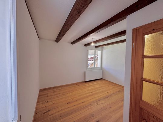 Totally renovated detached house with charm in the heart of Ettingen - Photo 1