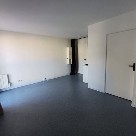Location Appartement 1 pièce 24m² REIMS 51100 - Photo 4