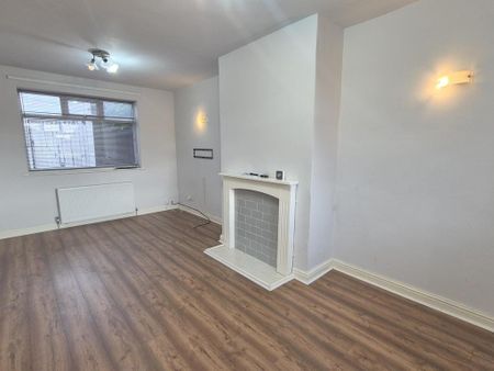 3 bedroom house to rent - Photo 2