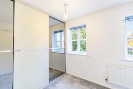 2 bedroom townhouse to rent - Photo 3