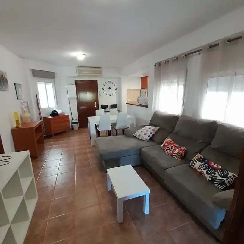 Piso de alquiler en Huerta de la Reina - Trassierra - Foto 1