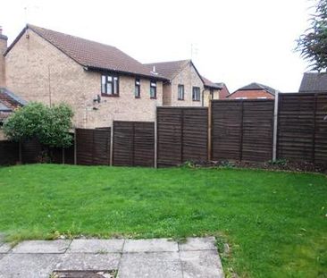 2 bedroom semi-detached house to rent - Photo 3