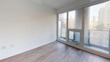 251 Jarvis Street #417 - Photo 2