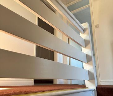 2 bedroom semi-detached house to rent - Photo 6