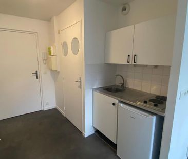 Location Appartement 1 pièce 18m² NOISY LE GRAND 93160 - Photo 1