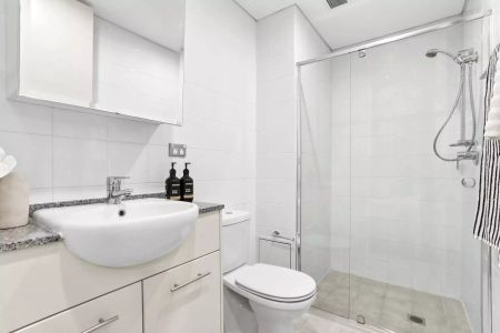 2/34 Taylor Street, Annandale - Photo 2