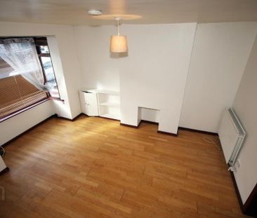 10 Willowholme Crescent, Belfast, BT6 8NX - Photo 1