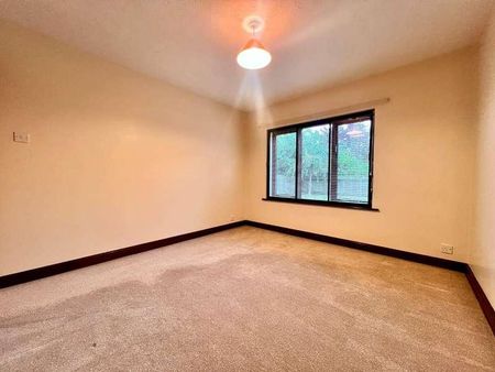 Holly Walk, Beck Row, IP28 - Photo 3