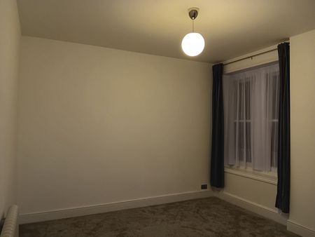 2 Bed Flat, Prince Of Wales Mansions, SW11 - Photo 5