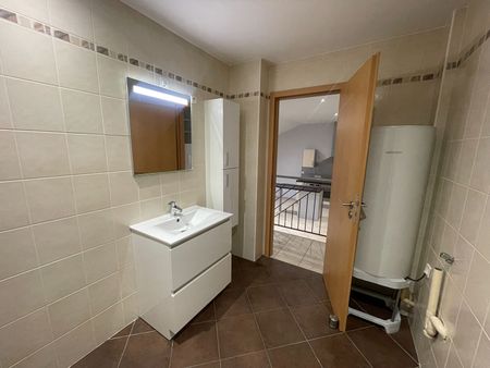 Location Appartement 2 pièces 48m² - Photo 3