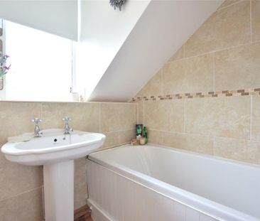 2 bedroom terraced house to rent - Photo 6