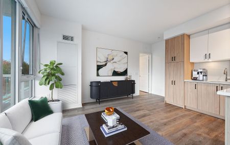 For Lease - 333 Sunseeker Avenue Unit# 415, Innisfil, Ontario - Photo 5