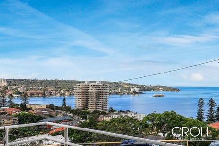 Executive Style Living With Captivating Panoramic Views - Photo 2