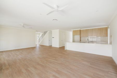 59 Woodbine Crescent, Ryde NSW 2112 - House For Rent | Domain - Photo 5