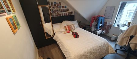 32 (6-BED) Kings Road, Canton, Cardiff, CF11 9DA - Photo 3