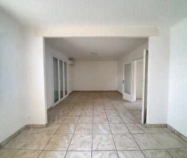 Avignon : Appartement T3 récent et climatisé avec balcon et parking, - Photo 1