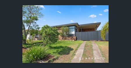 FRESH, BRIGHT & READY TO MOVE IN! - Photo 5