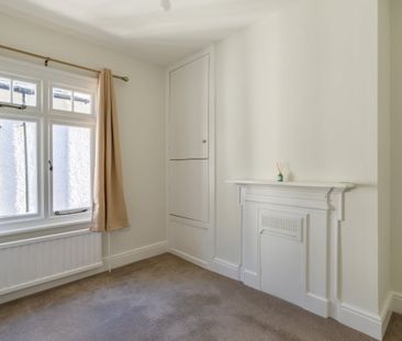 4 bedroom detached house to rent - Photo 5