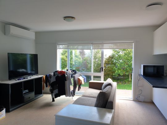 Maungaraki Living - Photo 1