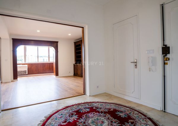 Apartamento T3 em Lisboa