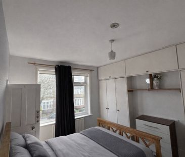 Room in a Shared House, Davenport Road, SE6 - Photo 2