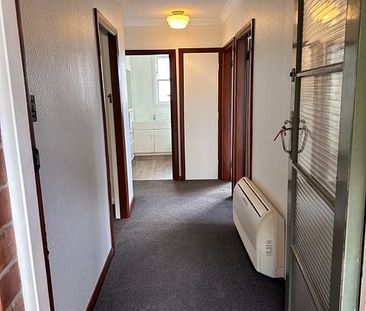 Charming 3BR Home in Maori Hill - Photo 5