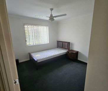 Albany Creek - Photo 2