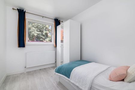 2 bedroom flat to rent - Photo 5