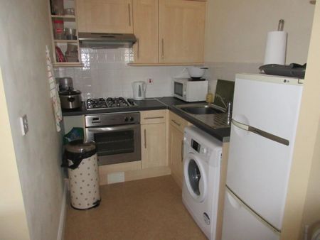 1 bedroom flat to rent - Photo 5