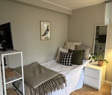 Ekstigen, Bromma - Photo 1