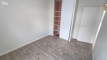 Appartement à Location à Bruz - Square de la Prestimonie - Appartement au rez de chaussée d... - Photo 3