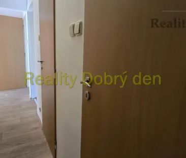 Pronájem 2+1 s lodžií, Jiřího Trnky, Ostrava - Photo 4