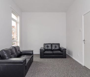 Flat 2, 5 India Street, Belfast, BT7 1LJ - Photo 3