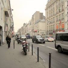 Logement à Paris, Location meublée - Photo 1