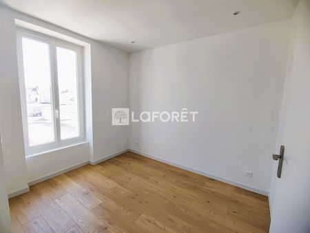House - Photo 3